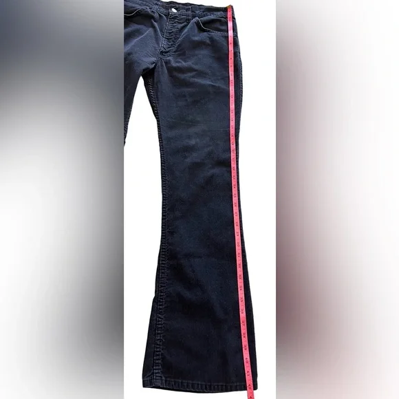 Vintage 70’s Levi’s 646 Navy Blue Corduroy Mid-Rise Semi Flare Jeans - Picture 7 of 10